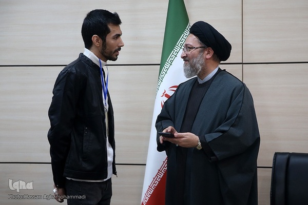 نخستین رویداد مشکل‌گشا با موضوع بررسی چالش‌های عدم تحقق تربیت ۱۰میلیون حافظ قرآن کریم