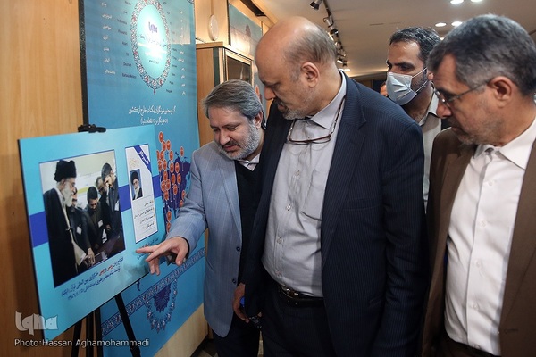 بازدید علیرضا منادی سفیدان، رئیس کمیسیون آموزش و تحقیقات مجلس از نمایشگاه «جهاددانشگاهی؛ الگوی ایرانی ـ اسلامی پیشرفت دانش‌بنیان» 