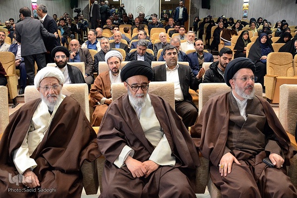 مراسم تجلیل از سینا طباخی، نفر اول رشته حفظ کل مسابقات بین المللی قرآن کریم در تبریز