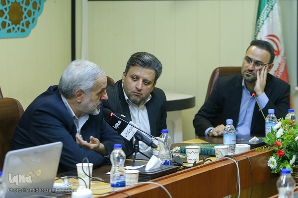 نشست بررسی طرح سنجش‌، آموزش و سطح بندی داوران مسابقات قرآن