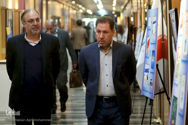 سومین روز نمایشگاه دستاوردهای جهاددانشگاهی در محل نمایشگاه دائمی خانه ملت در مجلس شورای اسلامی