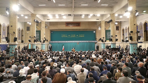 محفل نورانی انس با قرآن کریم با حضور حضرت آیت‌الله العظمی خامنه‌ای، رهبر انقلاب اسلامی