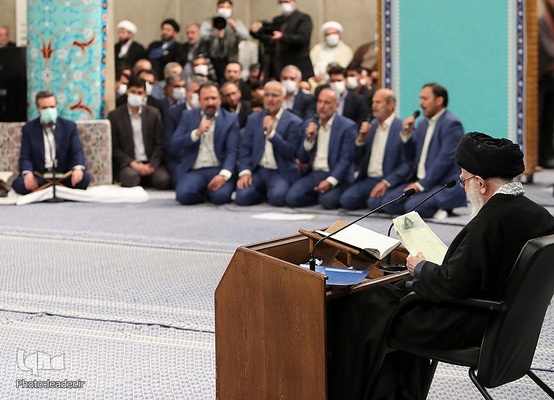 محفل نورانی انس با قرآن کریم با حضور حضرت آیت‌الله العظمی خامنه‌ای، رهبر انقلاب اسلامی
