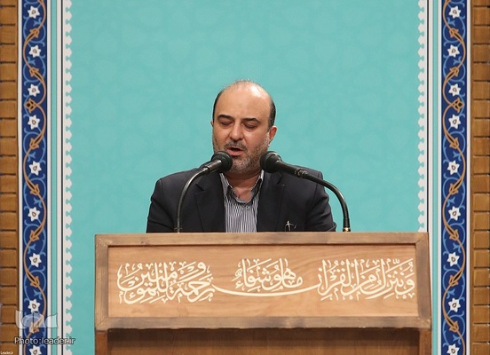 محفل نورانی انس با قرآن کریم با حضور حضرت آیت‌الله العظمی خامنه‌ای، رهبر انقلاب اسلامی