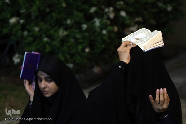 مراسم احیای شب بیست و یکم ماه مبارک رمضان  هیات الزهرای دانشجویان دانشگاه صنعتی شریف