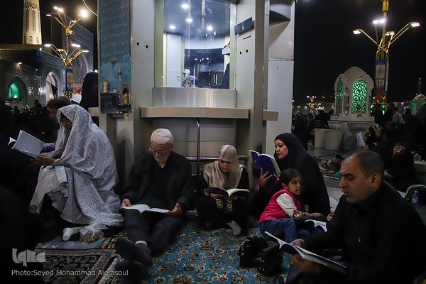 مراسم احیای شب بیست‌ویکم ماه مبارک رمضان در حرم مطهر رضوی