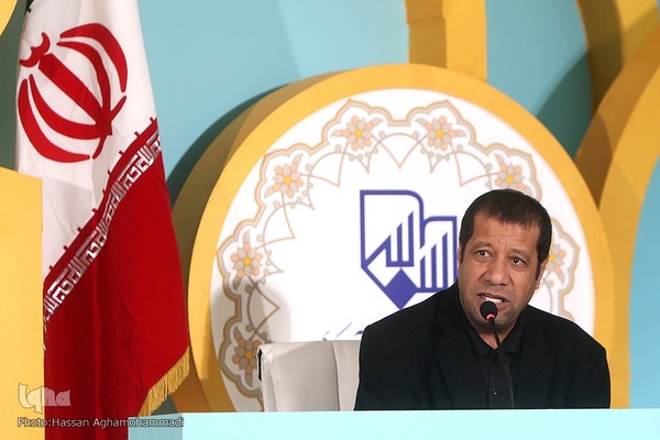 آیین اختتامیه نخستین جایزه ادبی حافظ «جشنواره شعر قرآنی»