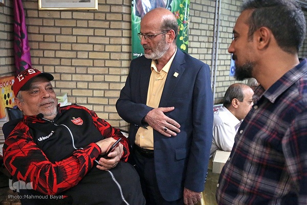 افطار جهادگران دانشگاهی با جانبازان آسایشگاه ثارالله