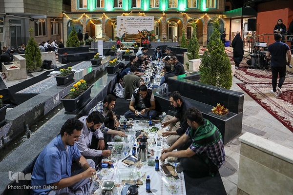 محفل دانشجویی انس باقرآن کریم در دانشگاه علم و فرهنگ