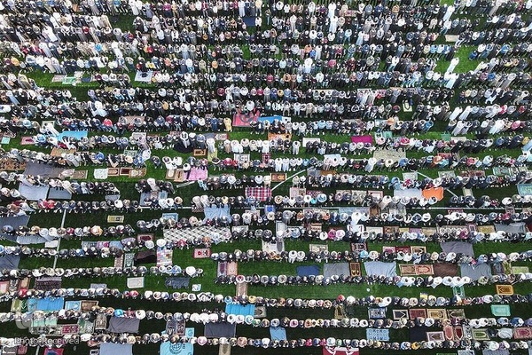 نماز عید فطر در ملل مسلمان جهان