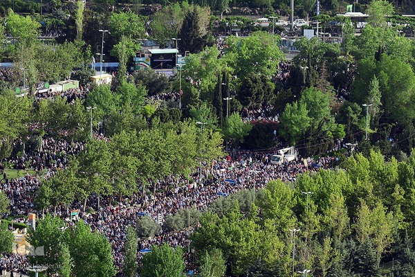 نماز عید سعید فطر در مصلای امام خمینی (ره)