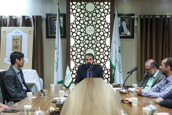 آیین رونمایی از کتاب قرآنهای کوفی در ایران