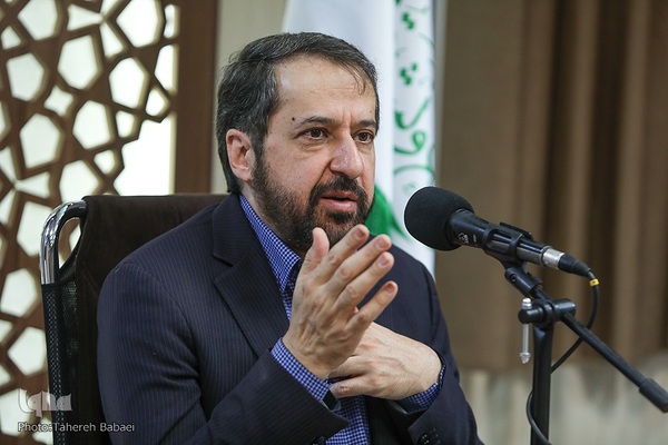 آیین رونمایی از کتاب قرآنهای کوفی در ایران