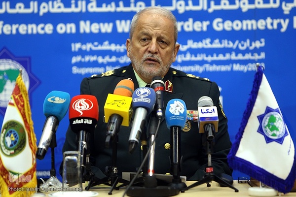 سردار اسماعیل احمدی‌مقدم، رئیس دانشگاه عالی دفاع ملی