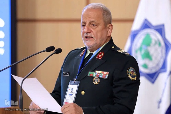  سردار سرتیپ پاسدار اسماعیل احمدی‌مقدم، رئیس دانشگاه عالی دفاع ملی