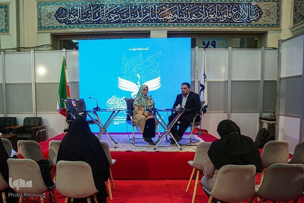 اولین روز سی‌وچهارمین دوره نمایشگاه بین‌المللی کتاب تهران