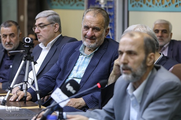 ظهر دلنشین استاد حاجی شریف / 1