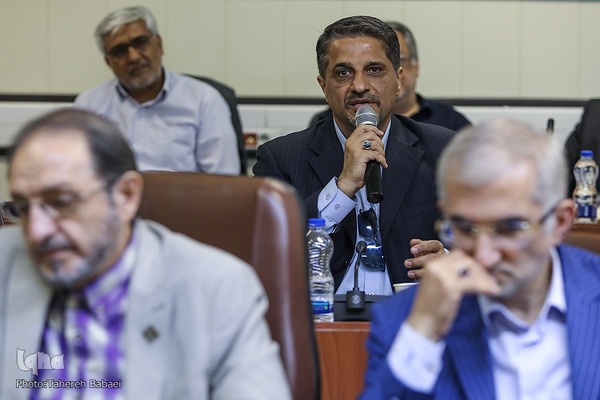 ابراهیم آهور