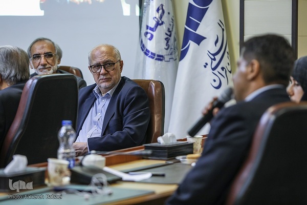 ظهر دلنشین استاد حاجی شریف / 1