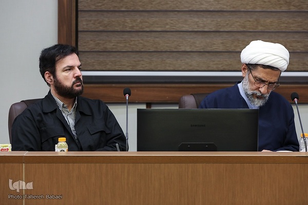 تجلیل از اعضای شورا و مدیران ارشد نمایشگاه قرآن