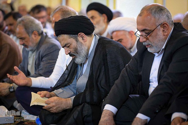 مراسم دعای کمیل در مدینه