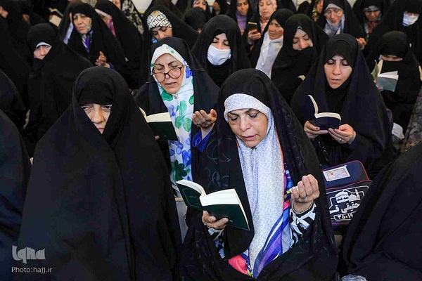 مراسم دعای کمیل در مدینه