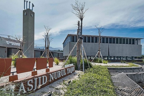 معماری خاص مسجد نورالیقین در اندونزی