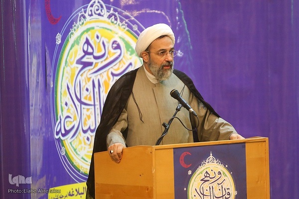 افتتاحیه مرحله کشوری مسابقات قرآن و نهج‌البلاغه هلال احمر