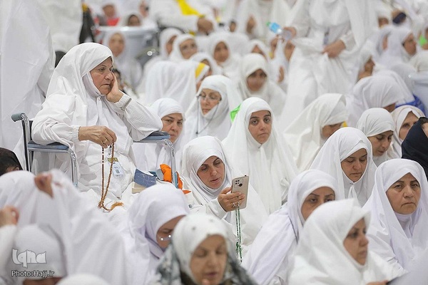 دعای عرفه در صحرای عرفات