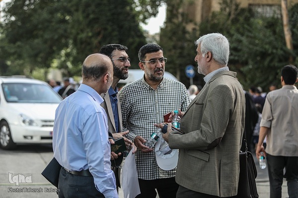 تجمع جامعه قرآنی در پی هتک حرمت به قرآن