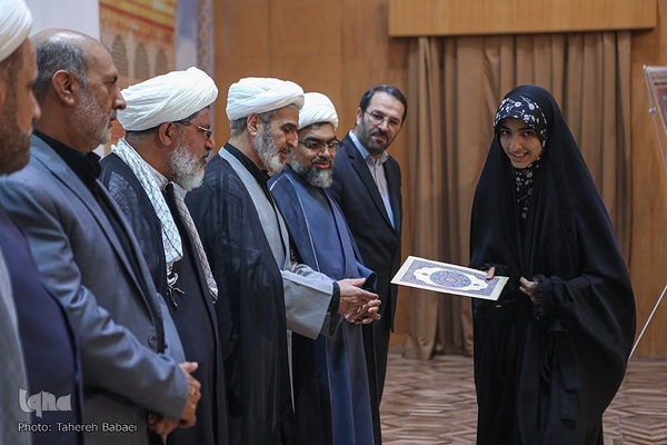 آئین اختتامیه مسابقات قرآن کارکنان پایور و نیروهای وظیفه