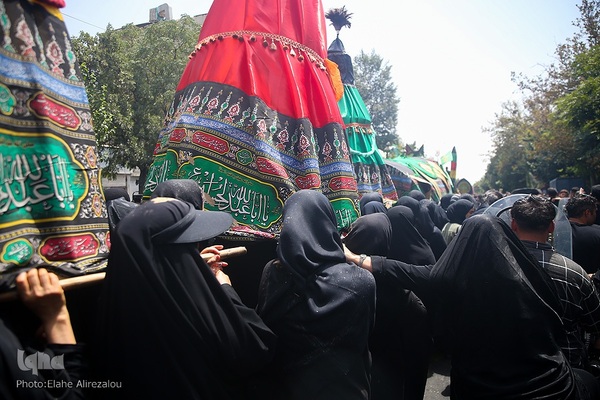 حرکت نمادین کاروان بنی اسد در خیابان های تهران