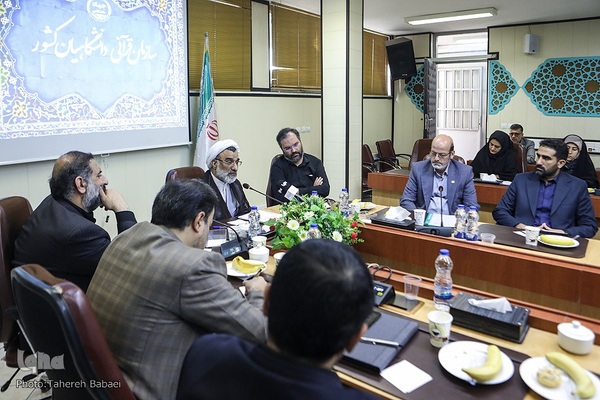 حضور حجت‌الاسلام خسروپناه در سازمان قرآنی دانشگاهیان