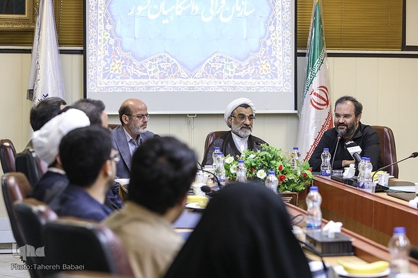 حضور حجت‌الاسلام خسروپناه در سازمان قرآنی دانشگاهیان