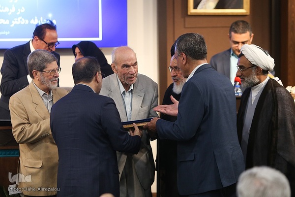 مراسم تکریم رضا داوری اردکانی، رئیس سابق و معارفه محمدرضا مخبر دزفولی