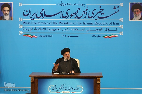 نشست خبری رئیس جمهور