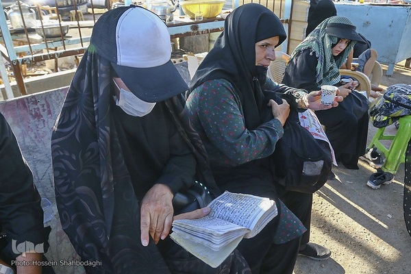 قرآن در مسیر راهپیمایی