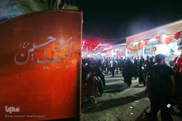 پیاده‌روی زائران اربعین از مسیر طریق الحسین(ع)