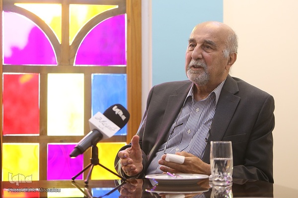 دکتر ایرج فاضل