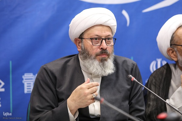 حجت‌الاسلام والمسلمین غلامرضا قاسمیان، رئیس مرکز اسناد و کتابخانه مجلس