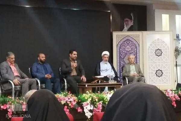 همایش وقف و رسانه در امامزاده طاهر(ع) کرج