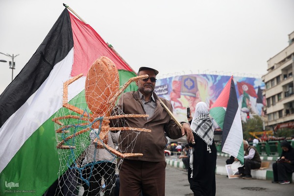 راهپیمایی سراسری به شکرانه حماسه‌ مقاومت