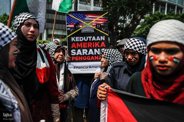 راهپیمایی مردم مالزی در  حمایت از غزه 