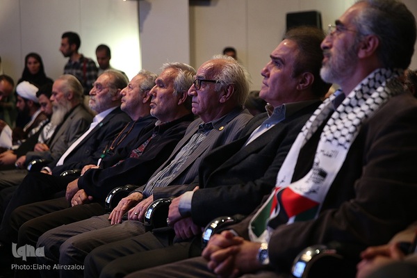 گردهمایی هنرمندان حامی فلسطین