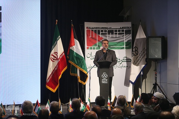 گردهمایی هنرمندان حامی فلسطین