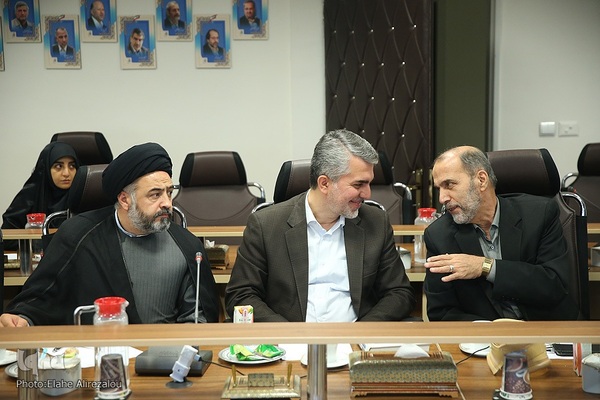 جلسه کمیسیون توسعه آموزش عمومی قرآن کریم