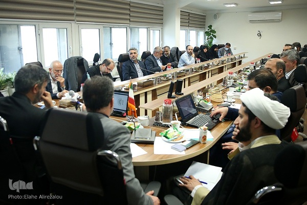 جلسه کمیسیون توسعه آموزش عمومی قرآن کریم