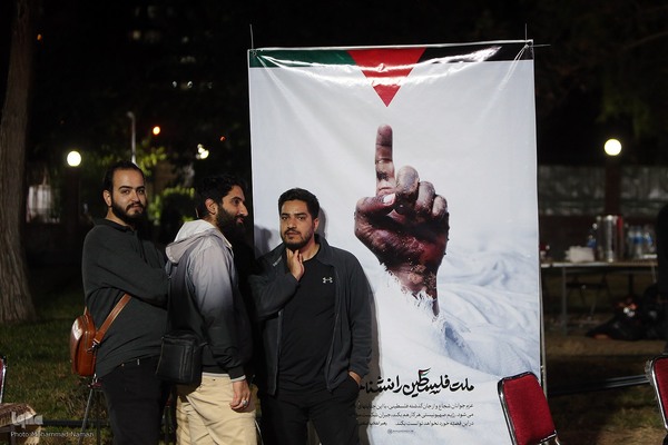 افتتاحیه رویداد انتفاضه هنر