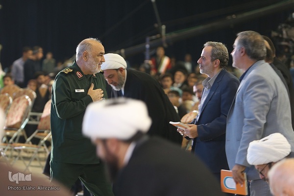 اولین اجتماع بزرگ حافظان قرآن کریم