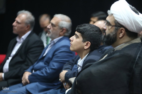 مراسم رونمایی از پوستر طرح «حیات»